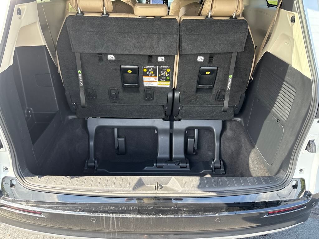 2022 Toyota Sienna Limited photo 20