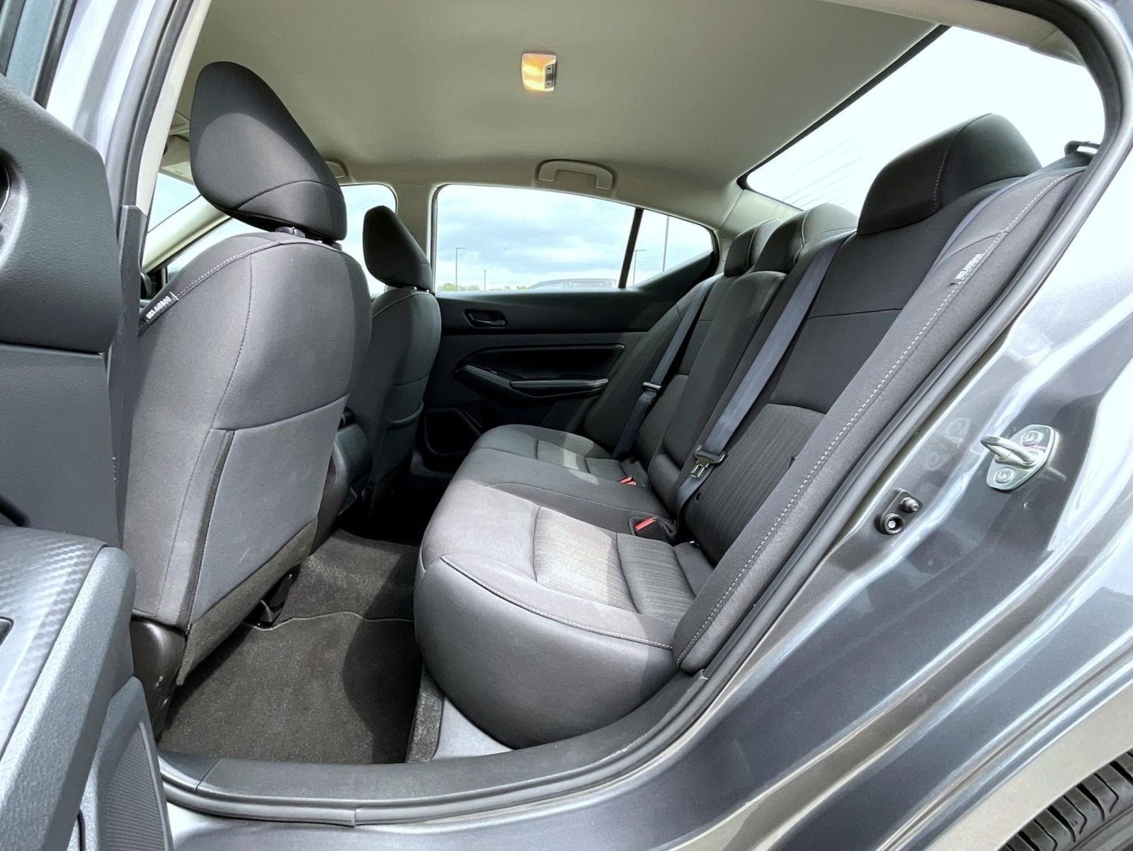2024 Nissan Altima 2.5 SV photo 20