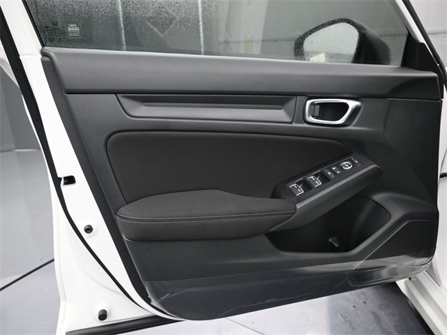 2026 Honda Civic Sport photo 2