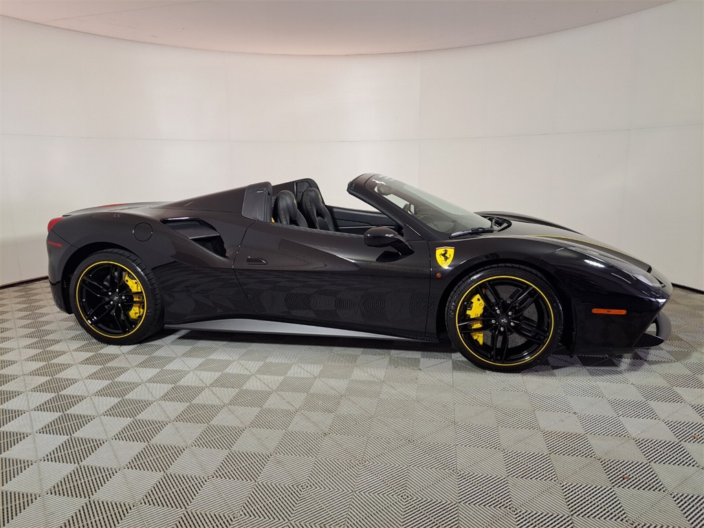 Certified Used 2017 Nero Stellato Ferrari Base image 2
