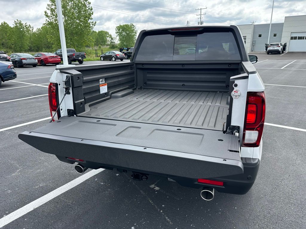 2025 Honda Ridgeline TrailSport photo 18
