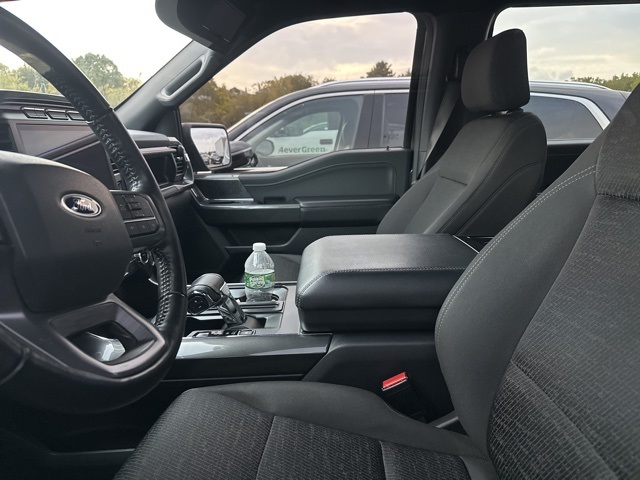 2022 Ford F-150 XLT photo 7