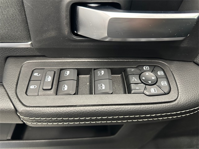 2026 Ram 2500 Big Horn photo 21