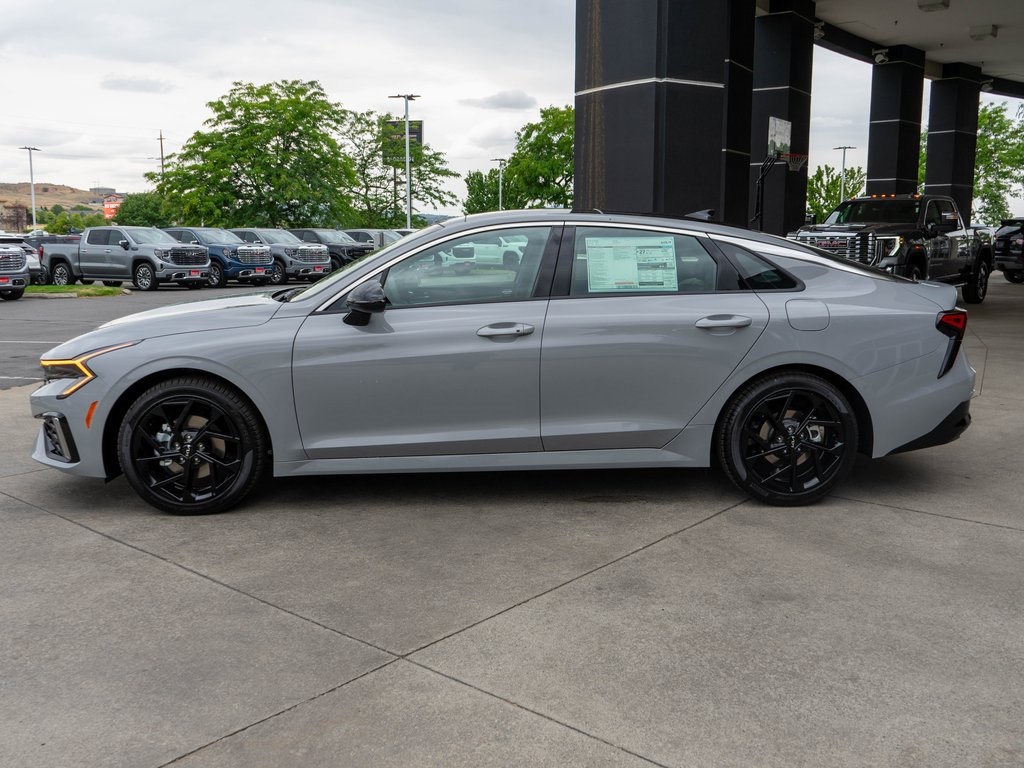 2026 Kia K5 GT-Line photo 4