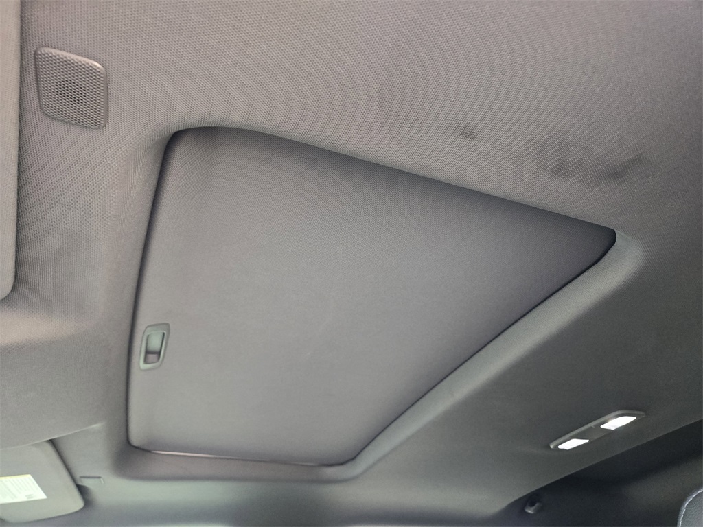 2020 Gmc Sierra 1500 SLT photo 24