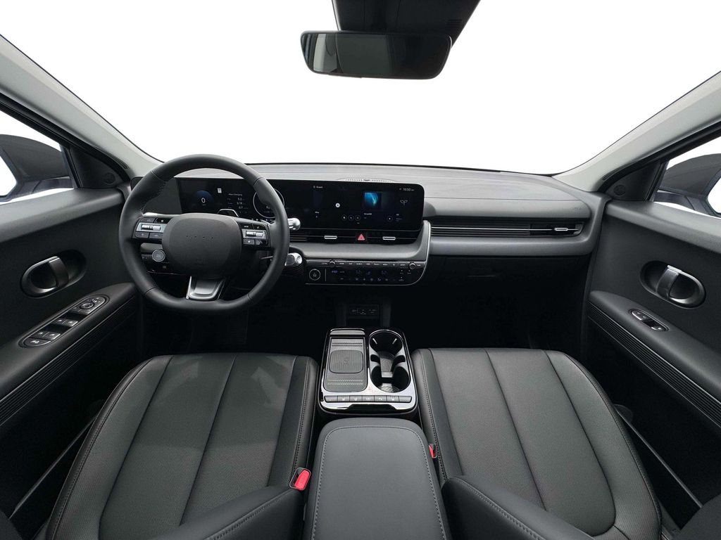 2025 Hyundai Ioniq 5 SEL photo 13