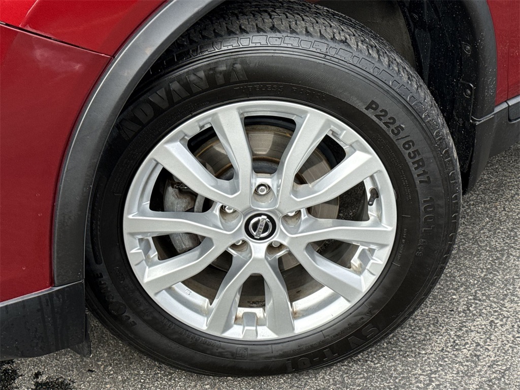 2018 NISSAN ROGUE - Image 9