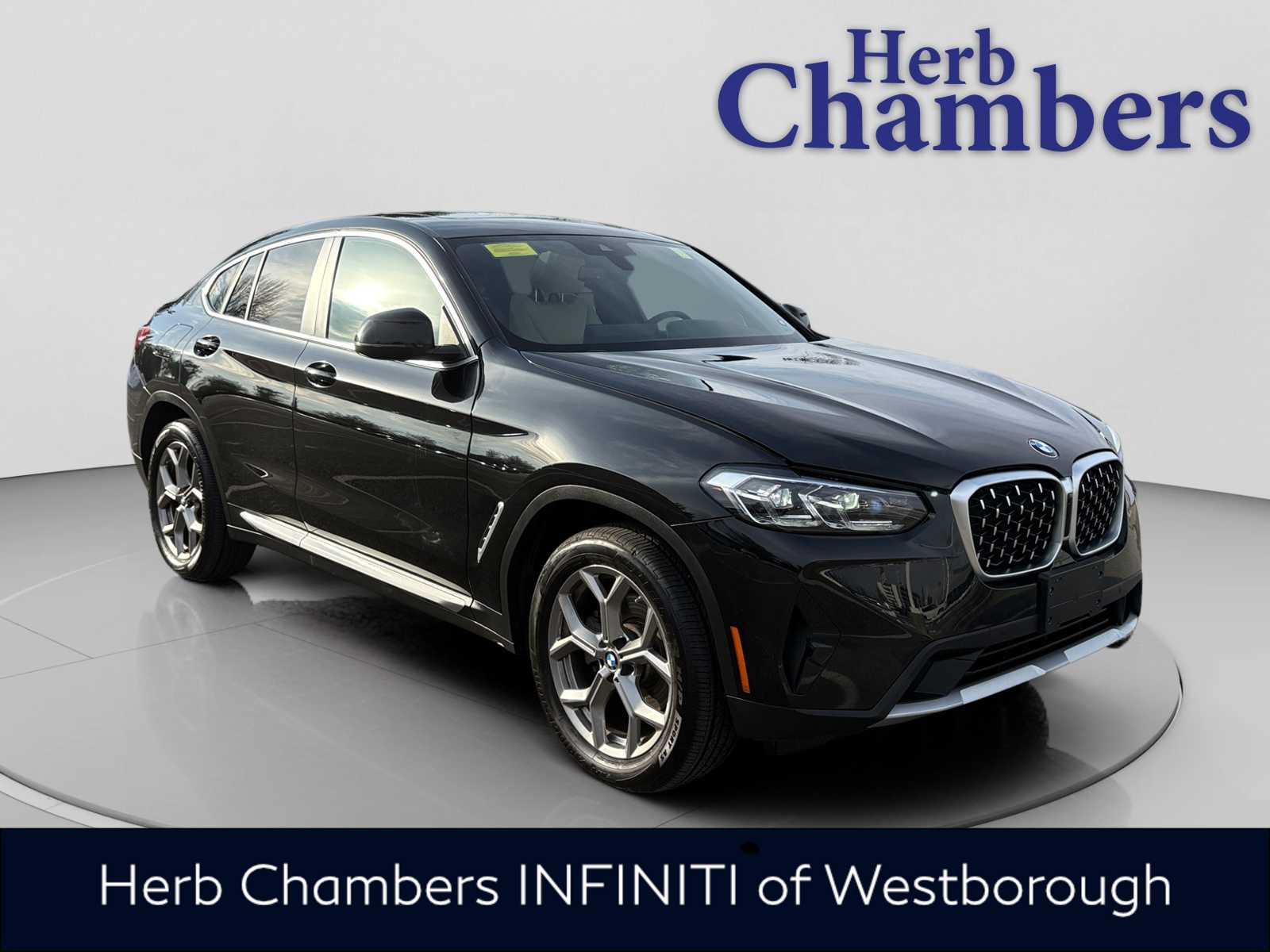 2025 BMW X4 30i's photo