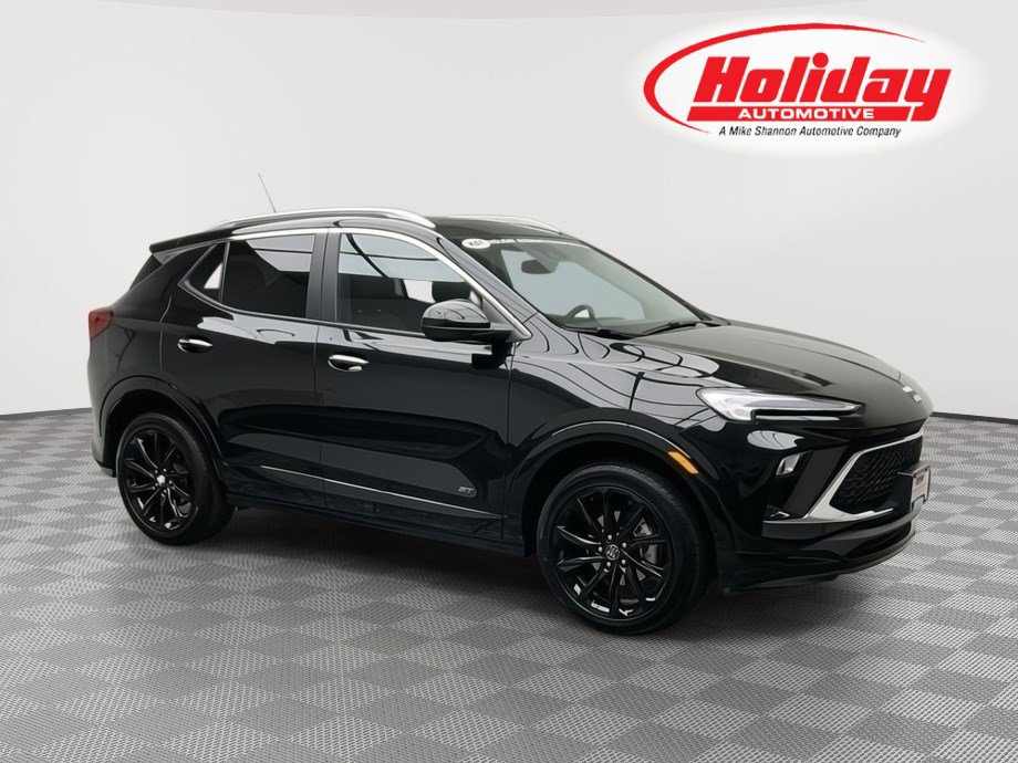 2025 Buick Encore GX Sport Touring's photo