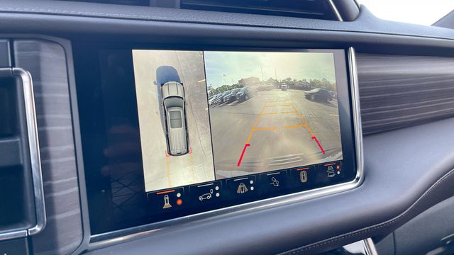 2024 GMC YUKON - Image 15