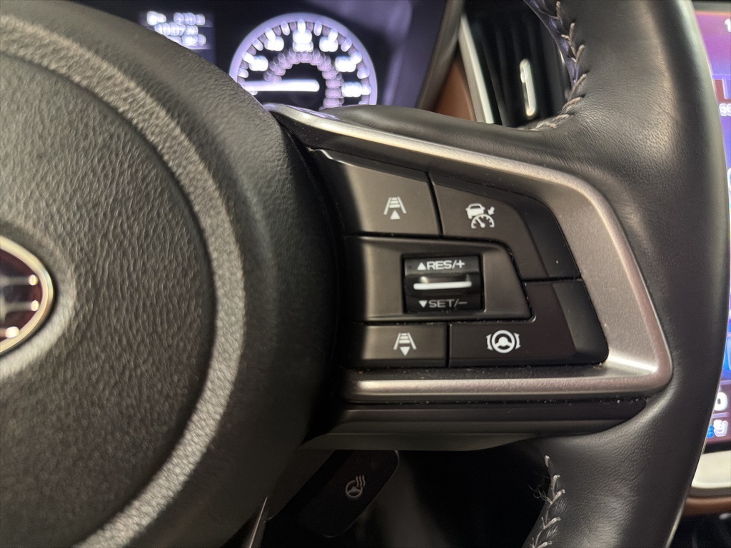 2021 Subaru Outback Touring photo 22