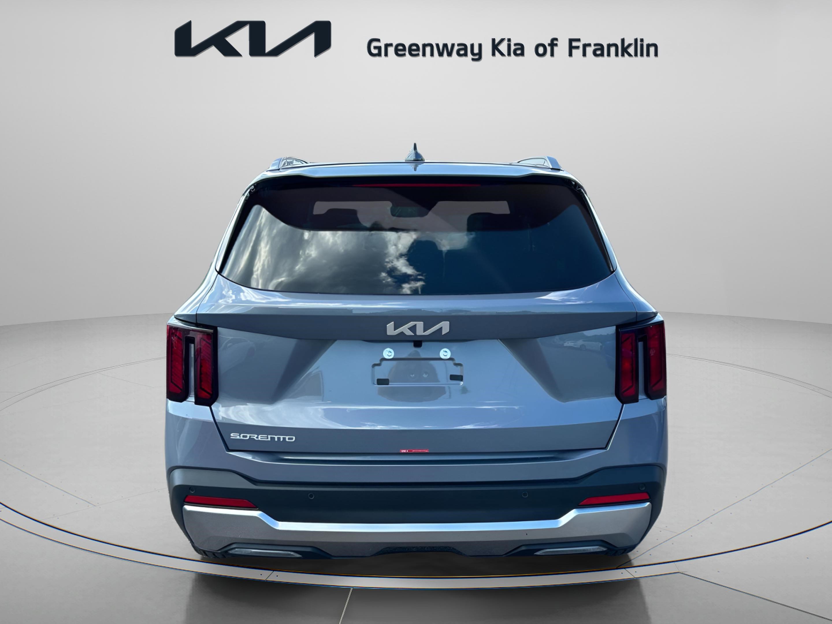 2025 Kia Sorento S photo 5