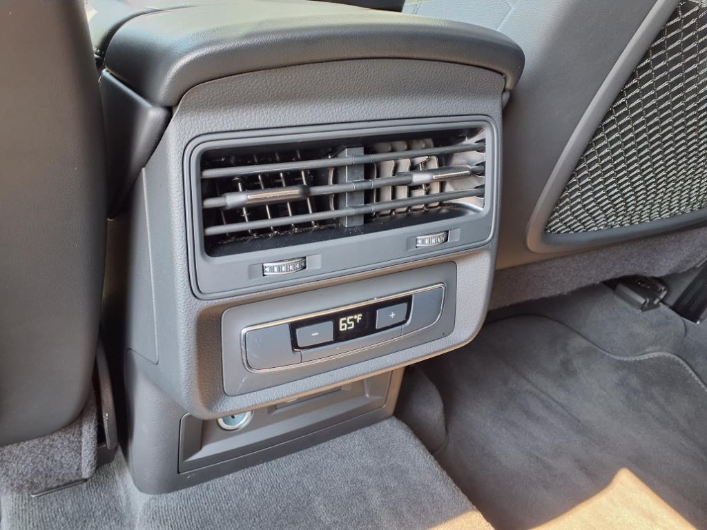 2024 Audi Q7 Premium Plus photo 24