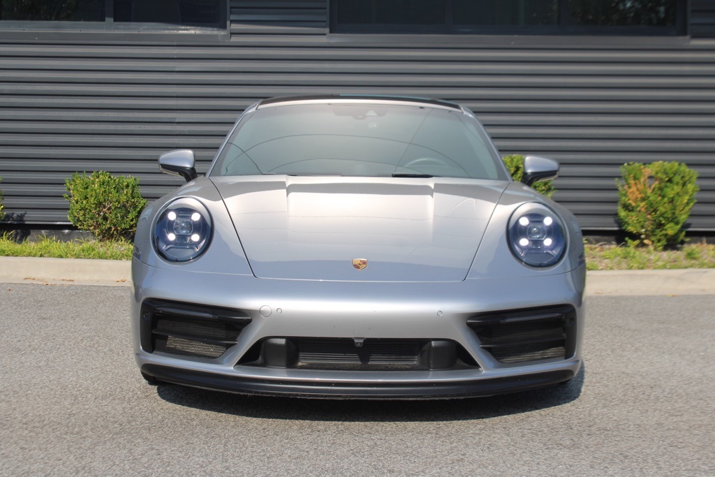 2022 Porsche 911 GTS photo 10