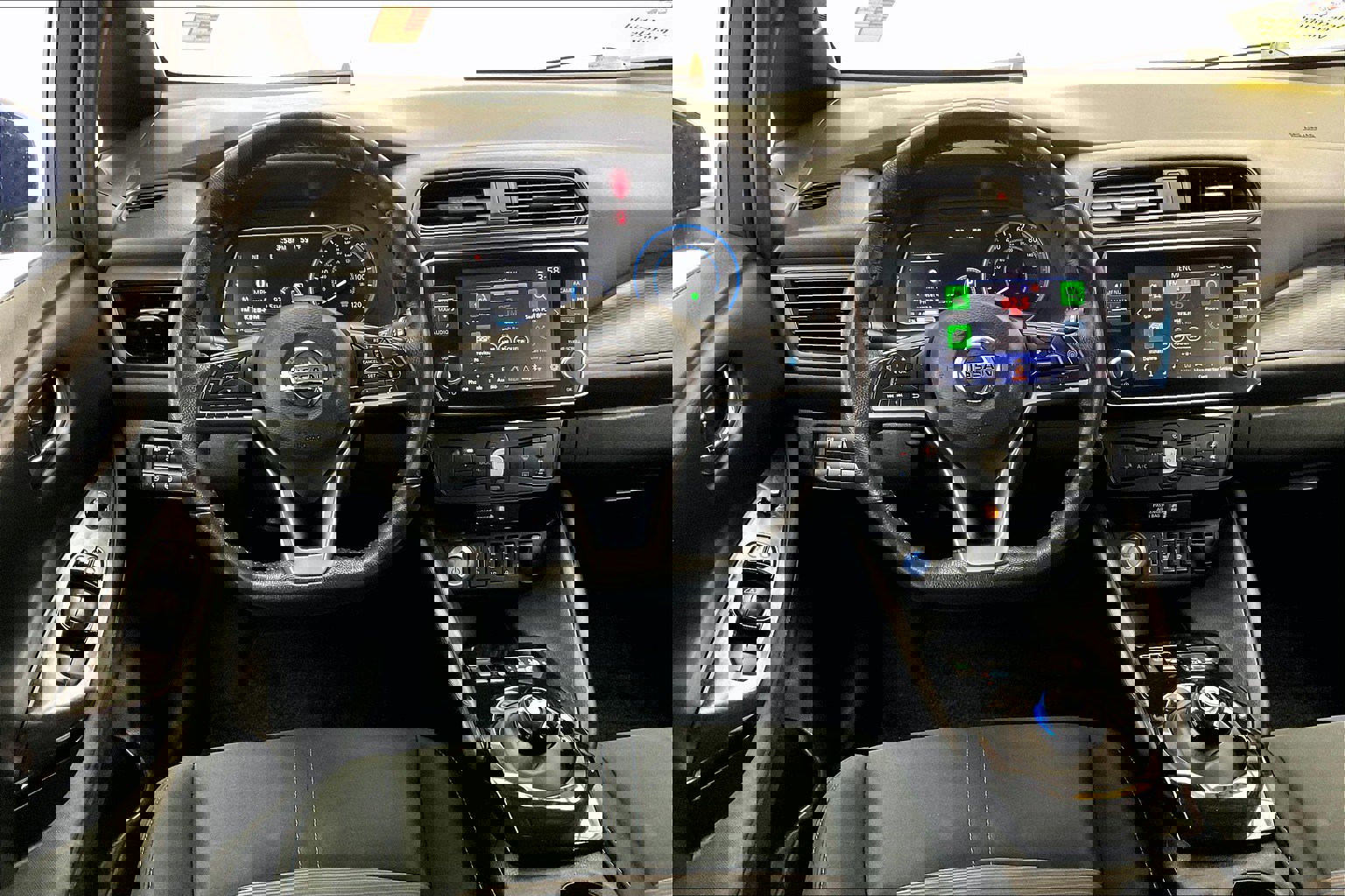 2020 Nissan Leaf SV Plus photo 4