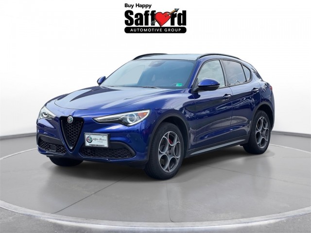 2022 Alfa Romeo Stelvio