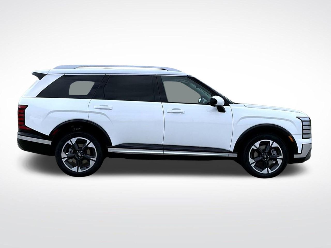 2026 Hyundai Palisade Limited photo 4