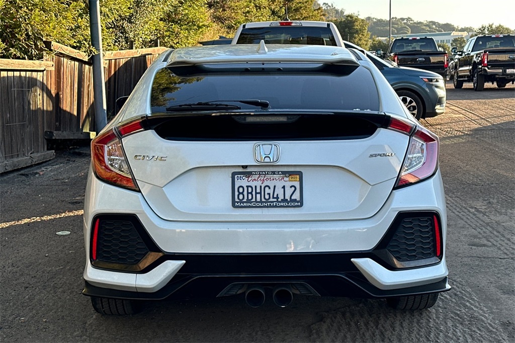2018 Honda Civic Sport Hatchback photo 3