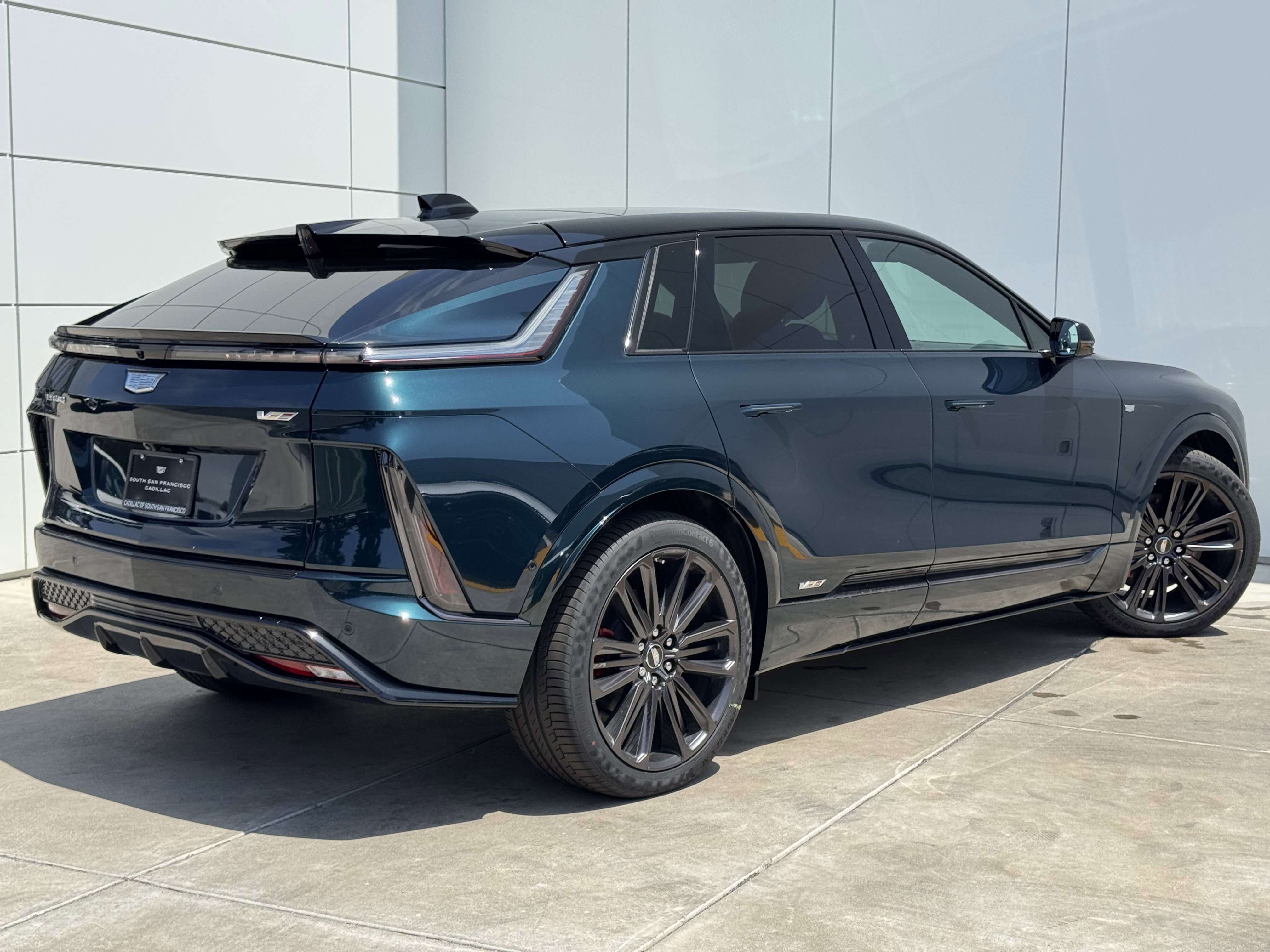 2026 Cadillac Lyriq photo 7