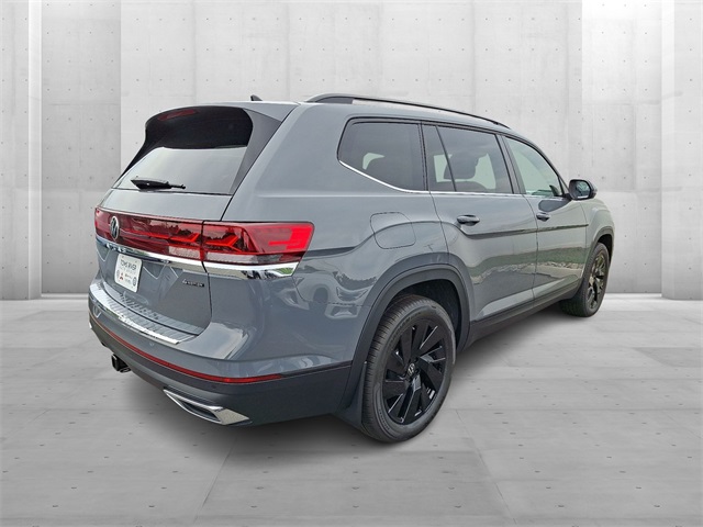 2026 Volkswagen Atlas SE Technology photo 4