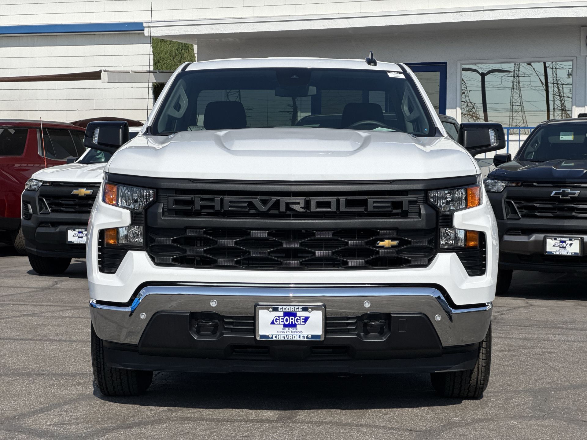 2026 Chevrolet Silverado 1500 photo 2