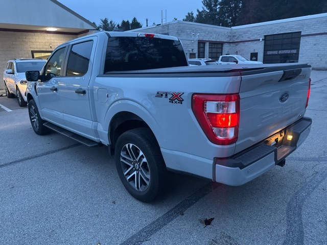 2023 Ford F-150 XL photo 3