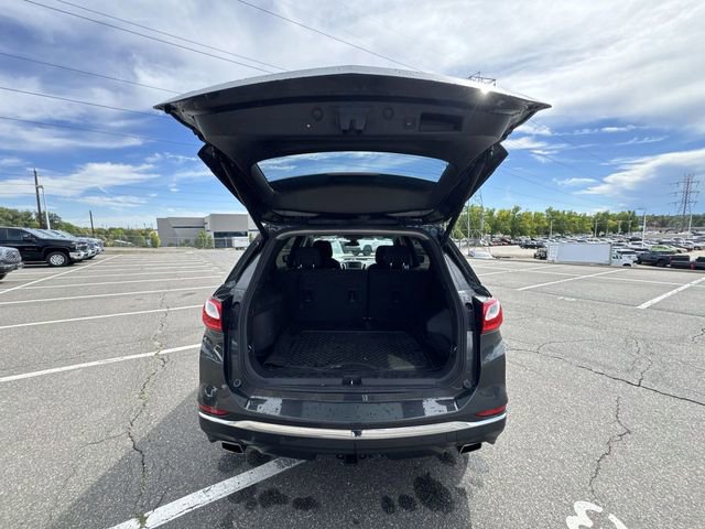 2020 Chevrolet Equinox LT photo 23