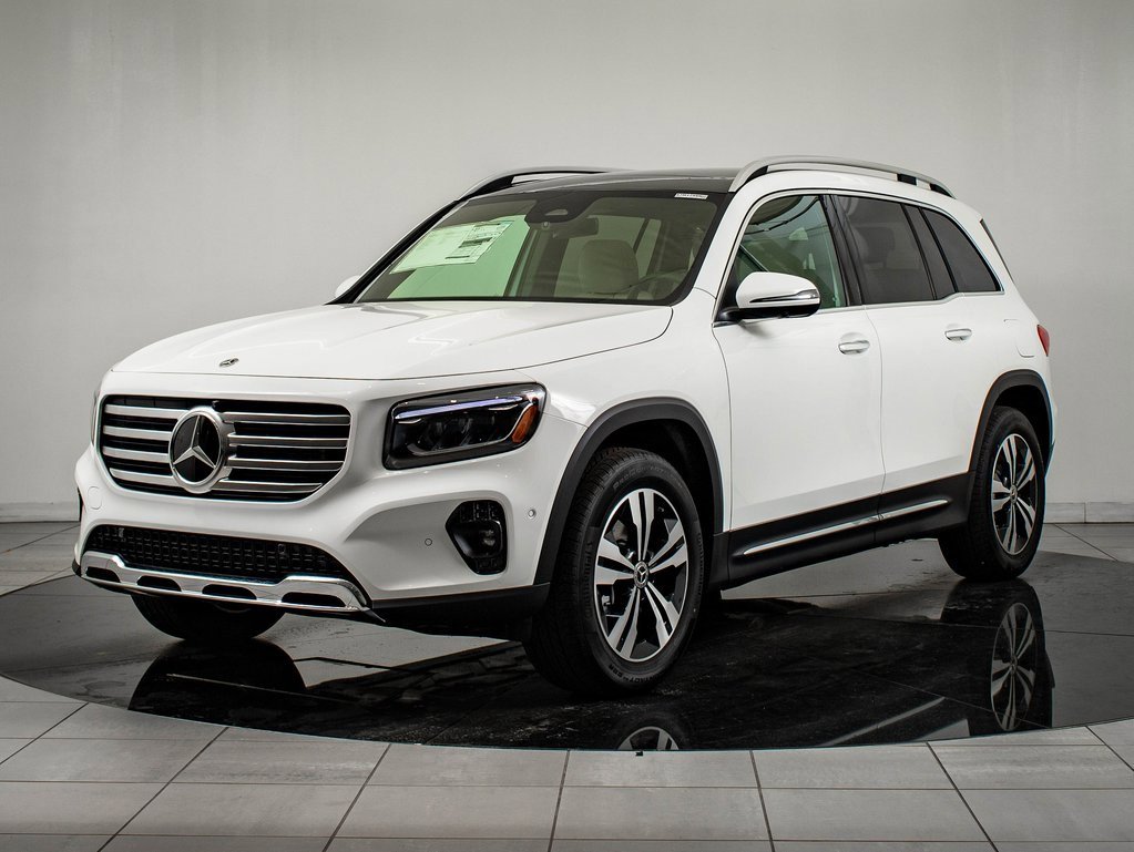 2026 Mercedes-Benz GLB GLB 250's photo