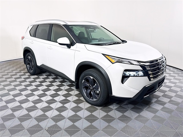 2026 Nissan Rogue SV's photo