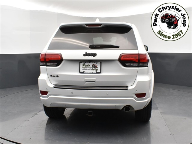 2021 Jeep Grand Cherokee Laredo X photo 4