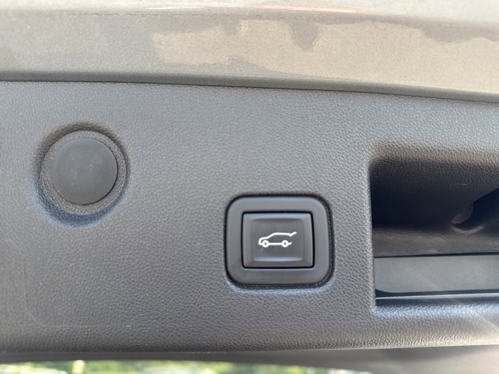2023 Chevrolet Equinox LT photo 14