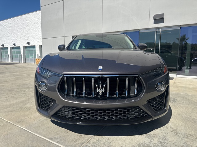 2022 Maserati Levante GT photo 2