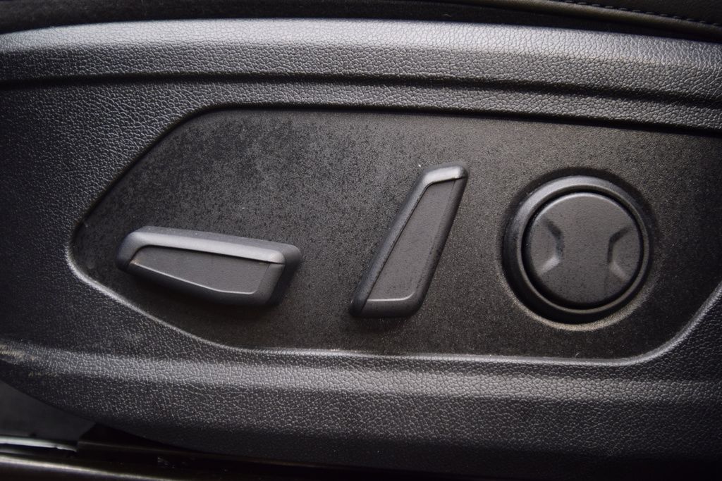2025 Kia Sorento EX photo 22