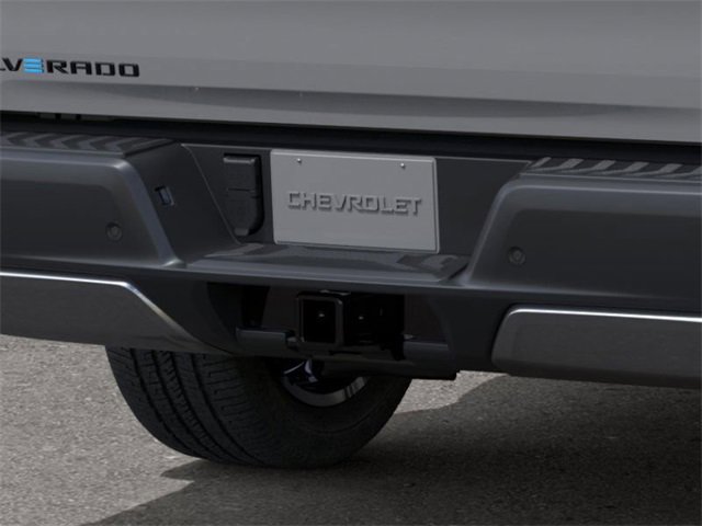 2026 Chevrolet Silverado photo 13