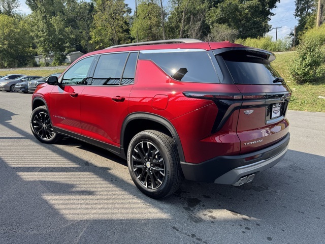 2026 Chevrolet Traverse photo 4