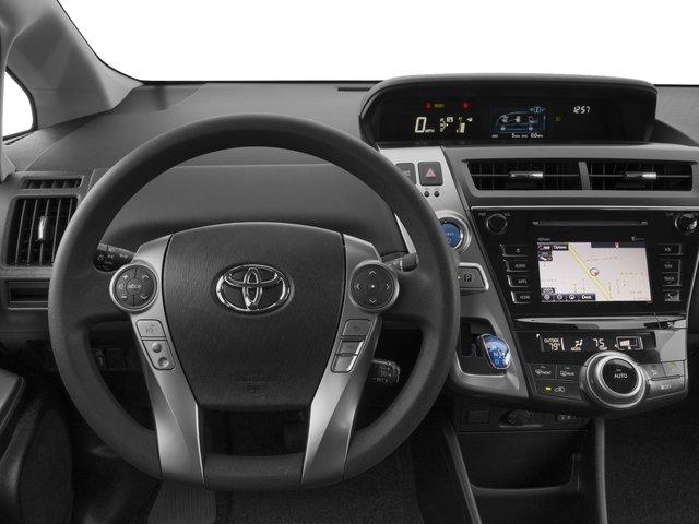 2017 Toyota Prius V Four photo 7