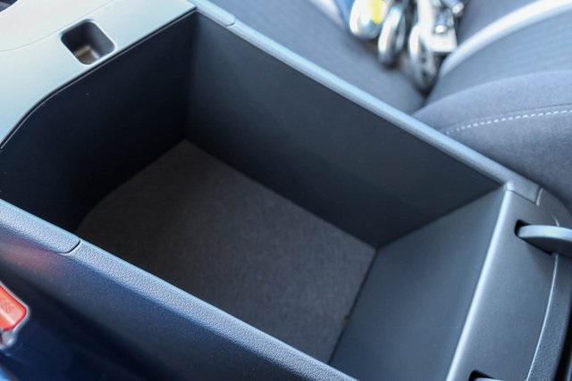 New 2025 Silver Hyundai SEL Convenience image 13