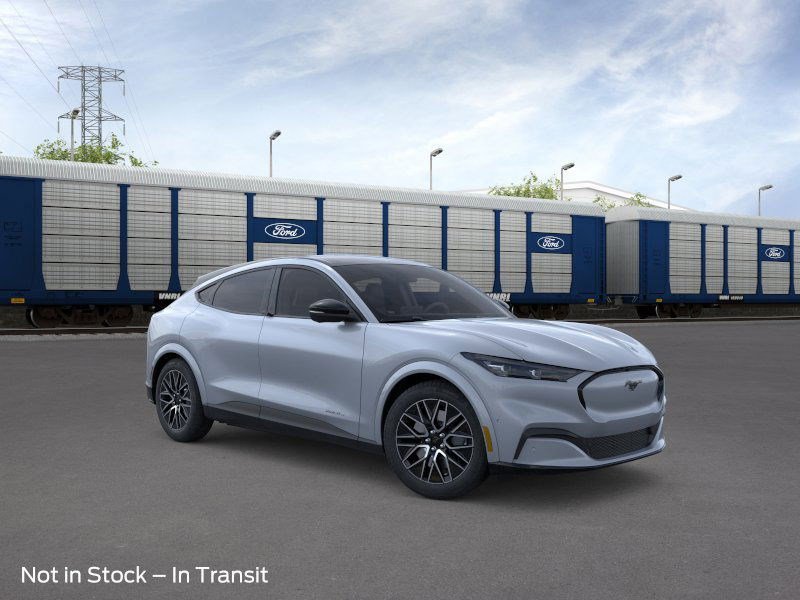 2025 Ford Mustang Mach-E Premium photo 5