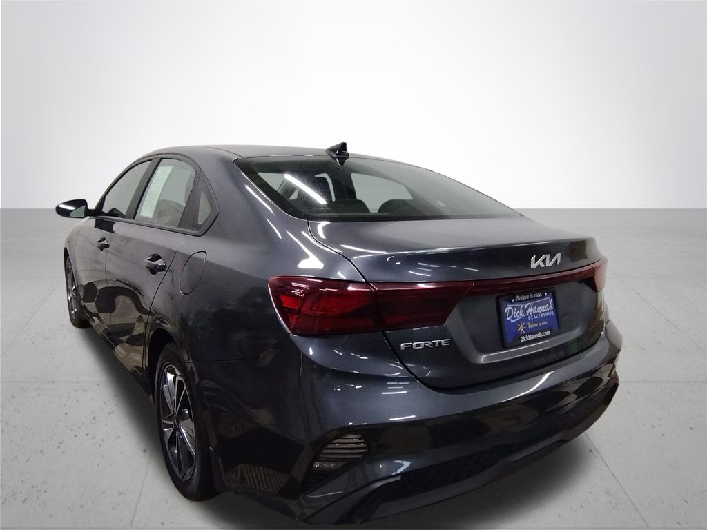 2023 Kia Forte LXS photo 10