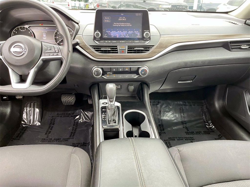 2023 Nissan Altima 2.5 SV photo 26