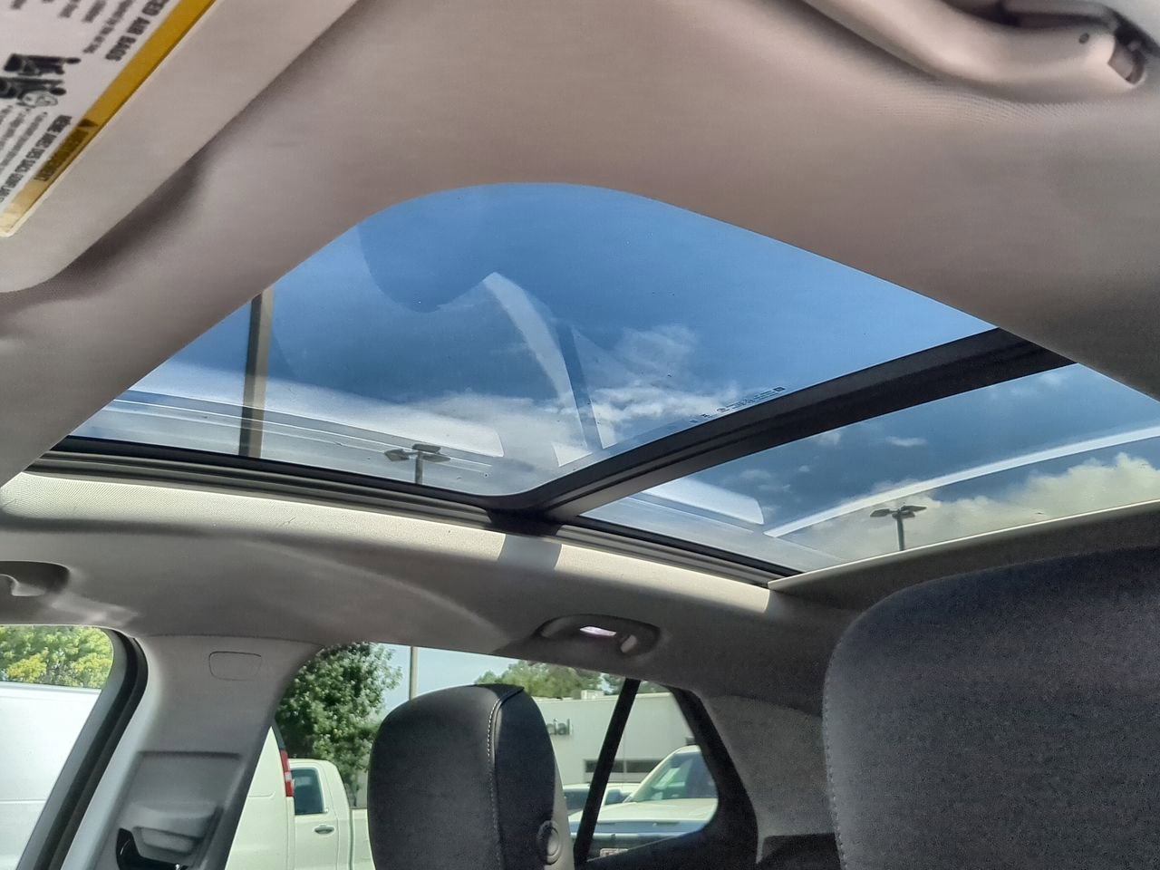 2025 Buick Envision Preferred photo 17