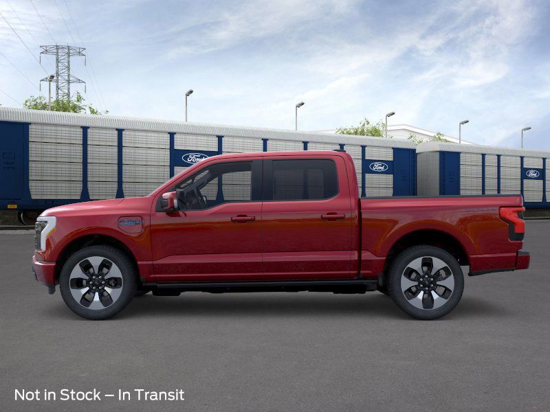2025 Ford F-150 Lightning Platinum photo 4