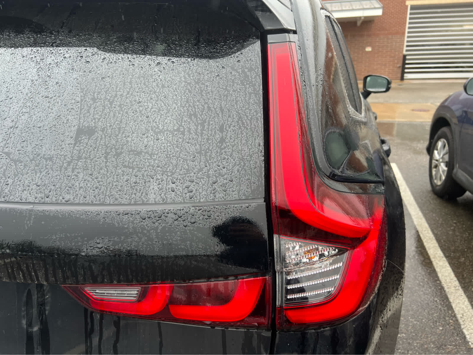 2023 Honda CR-V Hybrid Sport Touring photo 9