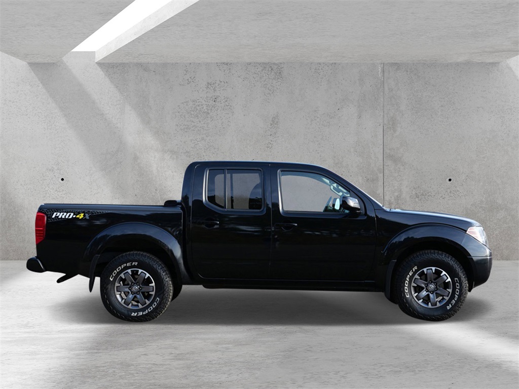 Certified 2016 Nissan Frontier PRO-4X with VIN 1N6AD0EV3GN704104 for sale in White Bear Lake, Minnesota