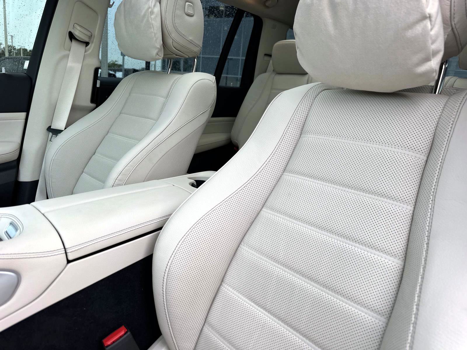 2025 Mercedes Benz GLS 580 4MATIC photo 20