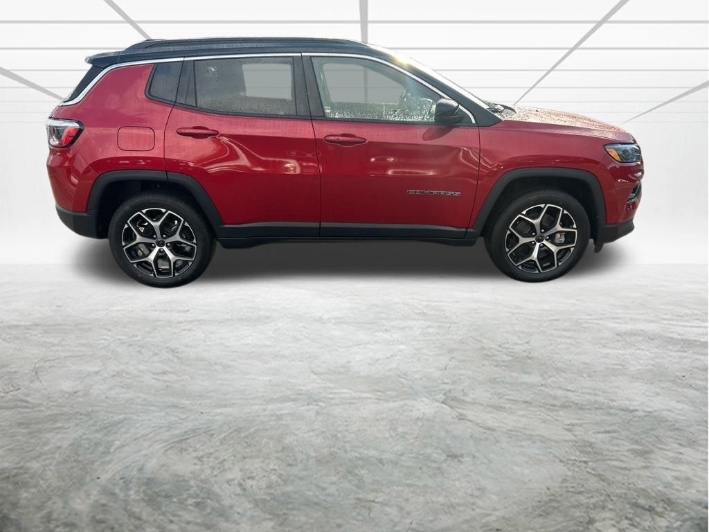 2025 Jeep Compass Limited photo 3
