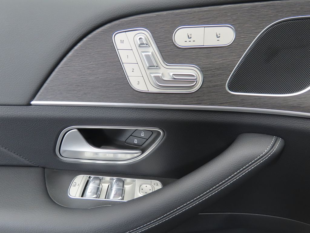 2025 Mercedes Benz GLE 350 4MATIC photo 20