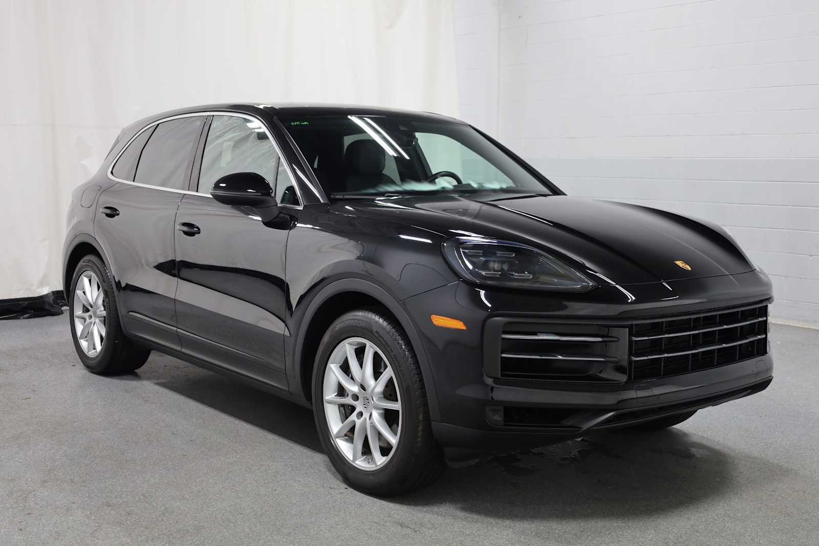 2024 Porsche Cayenne photo 9