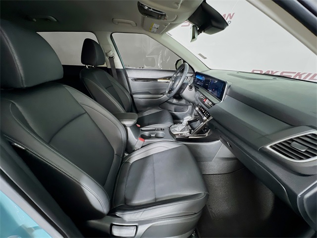 2024 Kia Seltos SX photo 34
