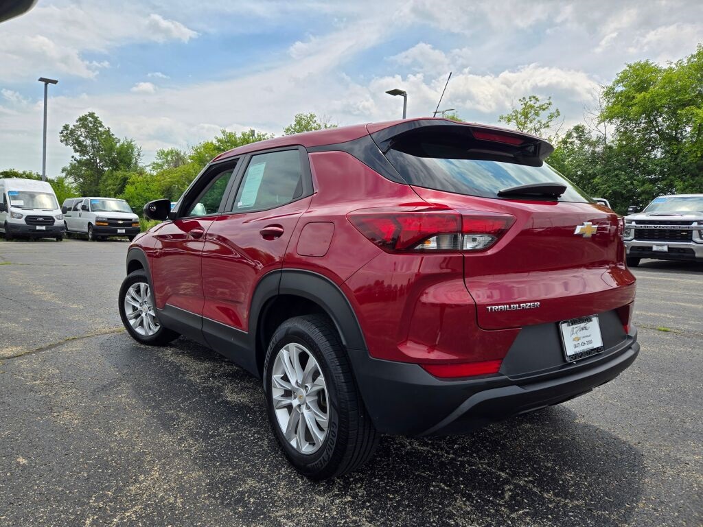 2021 Chevrolet Trailblazer LS photo 11